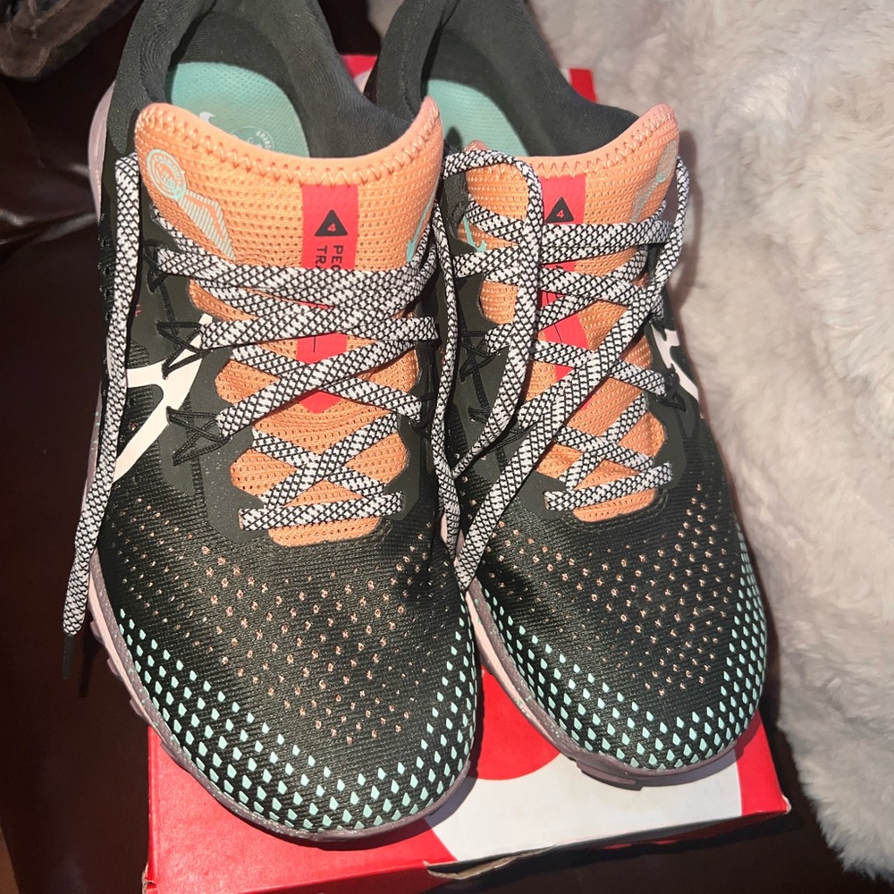 NWB Trail Running Shoes Nike React Pegasus Trail 4 Women’s Size 10